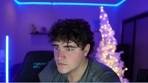 🤠😍Gustavo Serrano🤠 (@banquetes5estrellas) est en LIVE