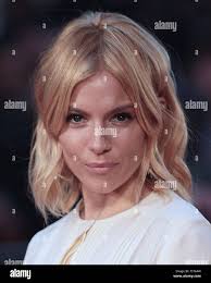 Sienna miller 2015 hi-res stock photography and images