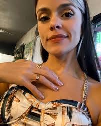 Ninoshka Cruz's Instagram, Twitter & Facebook