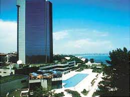 The distance to the airport of antalya is 90 km and the towns alanya and side are 32 km far away. Polat Renaissance Hotel Istanbul Istanbul Turkei