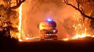 The cherry gardens fire, which destroyed more than 2700ha of grassland and at least 19 buildings, has been contained. Emergency Warning Downgraded But Cherry Gardens Bushfire Still Uncontrolled The New Daily