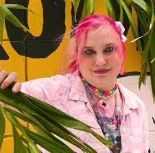 Eve Pitts's Instagram, Twitter & Facebook