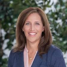 Ann Lynch, Real Estate Agent