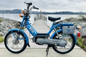 Image result for Azzurro Laguna 1988 Piaggio