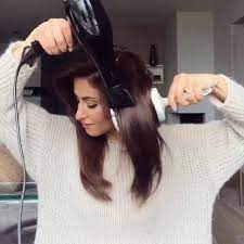 Fortunately, all you need is some practice, patience, and the right tools to get your hair looking fabulous. Beauty Studio Amazing Blow Drying Techniques Facebook