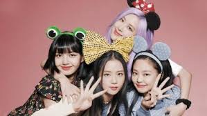 Blackpink house episode 8 outfits. Cs4qi4fafmo0xm