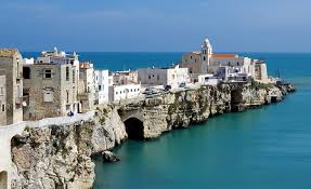 170,993 likes · 10,992 talking about this. Interview Mit Claudia Von Go Southeast Azzurro Diary