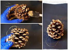 These diy christmas decorations and ornament ideas using pine cones will spruce up your home. Gold Brushed Pine Cone Ornaments With Myfavoritebloggers The Thinking Closet