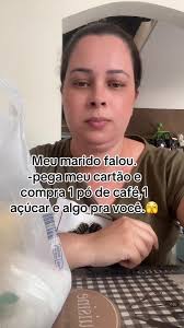Compra de Café e Açúcar com o Cartão do Marido