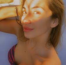 Alison Salinas's Instagram, Twitter & Facebook