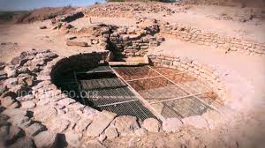 Mar 22, 2021 · kutch has always been a land brimming with festivity, excitement and an unparalleled vigour for life. The Harappan City Of Dholavira India Video