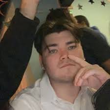 Ben Rosero (@Benhamean23)