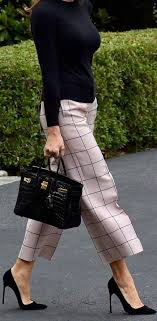 Appearance At Work Is More Important Than You Think The Problem With Appearance Is That It Tr Fashionable Work Outfit Work Outfits Women Chic Office Outfit