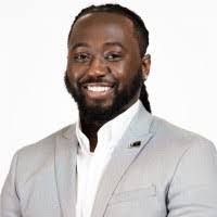 Clyde Fraley's Instagram, Twitter & Facebook