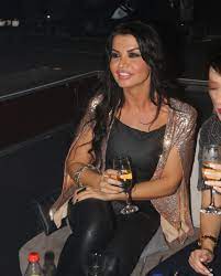 Lyrics for top songs by νίνα λοτσάρη. Nina Lotsarh Apanta Stis Fhmes An Einai Se Sxesh Me Nearo Gohteytiko Antra