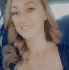 Does anyone know the person that has their drone in town that records all  the fun stuff in town like the down town experience by chance?? I wanna ask  him something. If