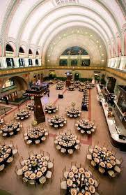 Heather Roth Photography St Louis Union Station Wedding Grand Hall Wedding At St Lo Missouri Wedding Venues St Louis Wedding Venues Historic Wedding Venue