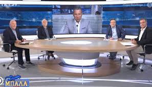 Σχολιάζει στο contra.gr ο πρώην διεθνής διαιτητής,ηρακλής τσίκινης. Tsikinhs Epanalhpsh Sto Penalti Toy Balmpoyena Den Edwse Penalti Ston Kamara