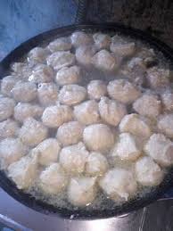 Cara buat bakso ikan yang benar di rumah menggunakan blender. Resep Bakso Ayam Daging 1 2 Kg Dapat Banyak Pentol Resep Bakso Resep Ide Makanan
