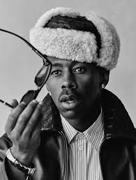 Billie Eilish shows love to Doechii: "doechii is so fire omg"