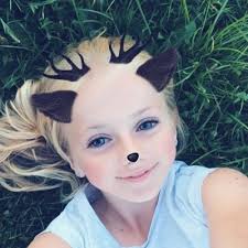 Eva-Mae McDermott (@ItsJustEvaX)