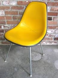 Herman Miller Yellow Leather And Fiberglass Chair Just Found This On Craigslist For 170 Love It Fiberglass Chair Chair Eames Chair