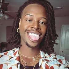 TUXEDO MASK 🌹———————————————— You ever seen a chocolate #tuxedomask 🍫 . I  understood the assignment!!! Styled: @ericarchibald @nataliabarzilai  @mrbillips @alexnavarrodesigns hair: @md.warren Makeup: @tiffanytheeartist  #vogue #ballroom #catwalk ...