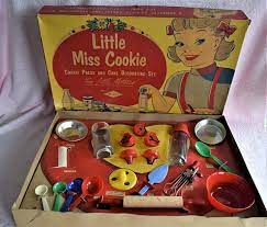 At the used kitchen company, we have the uks largest variety of ex display and recycled used kitchens for sale at a fraction of their rrp. 130 Vintage Toy Kitchen Ideas Toy Kitchen Vintage Toys Old Toys