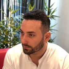 Kontakt na kliniku transplantace vlasů