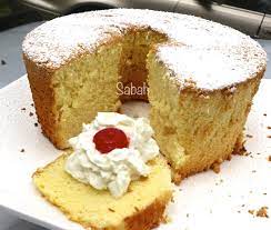 Je reste dans la catégorie des gâteaux secs algériens et économiques avec la recette de ce petit gâteau sec en forme d'anneaux très classe… voici la recette. Recette De Gateau Eponge Americain Facile Rapide American Sponge Cake Desserts Food Angel Cake