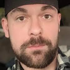 Ryan Spurlock's Instagram, Twitter & Facebook