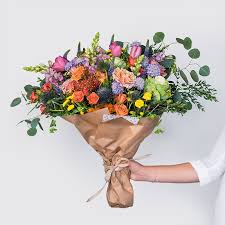 Hello, i am arif, today i want to demonstrate how to wrap a beautiful bouquet of flowers. Wild Bouquet In West Hollywood Ca Seed Floral