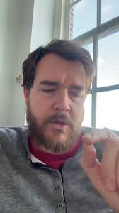 What sized companies use AI the most? , Microbusineses (1-4 employees) use  AI more than medium sized ones (5-250). I’m doing some reporting that  includes this new Census Bureau analysis