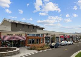 The Promenade Shops At Briargate Hines