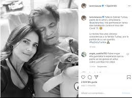 La exreina sorprendió a sus seguidores tras pedir oraciones por la salud de su papá , pues. L18lqhzmzszffm