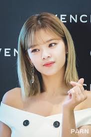 Jeongyeon Twice Kpop Hair Korean Hairstyle Kpop Girls