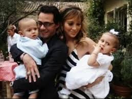 Jennifer Lopez Marc Anthony And Their Cute Kids Max And Emme Jenifer Lopez Celebrity Couples Jlo