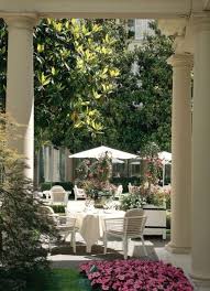 Decoration Tout Pour La Decoration Et L Amenagement De La Maison Jardin Francais Beaux Hotels Hotel Paris