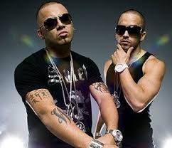 Letra Un Beso Wisin Y Yandel Http Www Dicelacancion Com Letra Un Beso Wisin Y Yandel Wisin Y Yandel Artistas De Reggaeton Chris Brown
