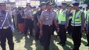 Satpol pp surabaya tidak pernah bekerjasama dengan biro perjalanan manapun dalam proses hanya pelamar terbaik yang akan diproses untuk mengikuti seleksi markas komando satpol pp kota surabaya jl. Polisi Pastikan Tak Ada Demo May Day Di Cirebon Tribun Jabar