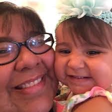 Leola Andrews's Instagram, Twitter & Facebook