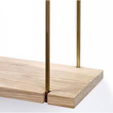 Découvrez tout ce que lefevre (rouquine2) a découvert sur pinterest, la plus grande collection d'idées au monde. Etagere Laiton Etagere Laiton Etagere Bibliotheque Murale Decoration Meuble