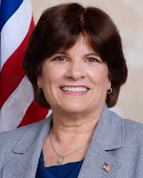 Gina Posey's Instagram, Twitter & Facebook