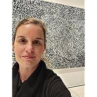 Jennifer Laing's Instagram, Twitter & Facebook