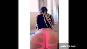 Big booty latinas twerking