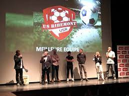 Merci d'avoir partagé cet article avec vos amis. Xavier Bertrand Auf Twitter Trophees Du Foot De L Aisne Qui Recompensent Des Clubs Investis Et Dynamiques En Cette Coupe Du Monde Il Est Important De Ne Pas Oublier Le Football Amateur Ou