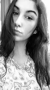 Alexia Perez's Instagram, Twitter & Facebook