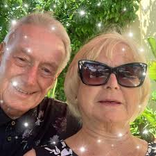 You've recently added me to this group, thank you. We used to go regularly  to York Road (hope I've got it right) Mrs Critchley ran it, her  granddaughter went to live in