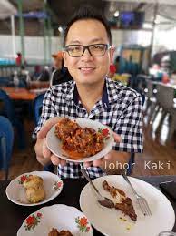 Harga makanan di my garden batam, my garden cafe ripon, my garden cafe, menu makanan di my garden batam, my garden batam, it is an icon with title back. Famous Nasi Padang In Batam Indonesia Rumah Makan Pangek Ombilin Johor Kaki Travels For Food
