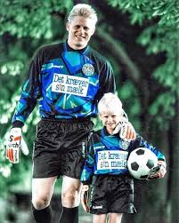 The day kasper schmeichel made his father peter schmeichel proud. Facebook